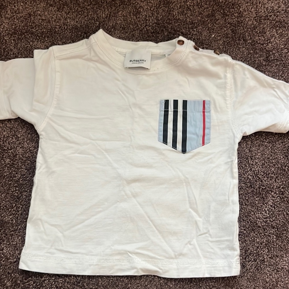 AUTHENTIC BURBERRY KIDS TSHIRT